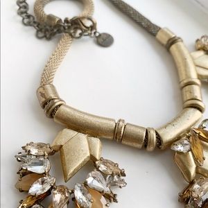 Stella & Dot Helena Necklace